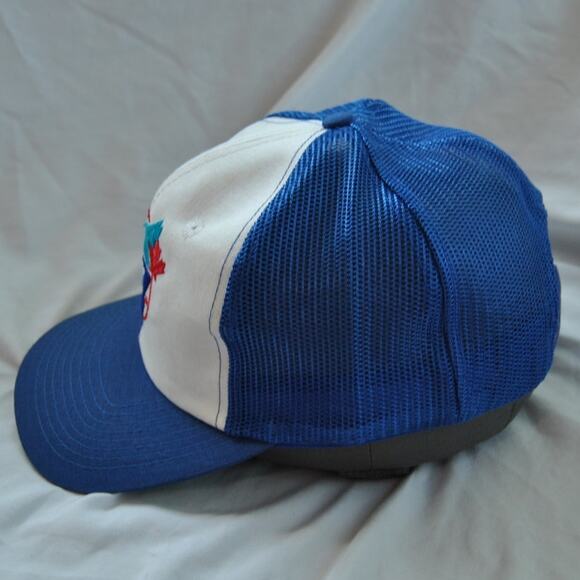 Toronto Blue Jays Vintage 1980's Trucker Mesh Snap Back Trucker Hat - Picture 5 of 13
